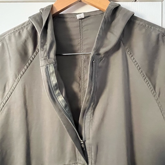 Lululemon City Stroll Hoodie Grey Sage Size 4 - Picture 5 of 11